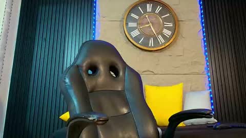 nico_monroet online show from May 5, 11:32 pm