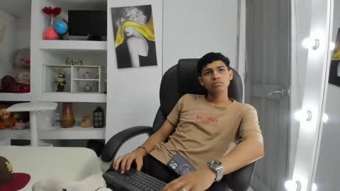 NICO online show from March 28, 7:48 pm