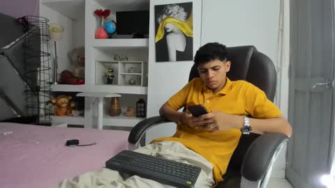 NICO online show from March 26, 8:25 pm