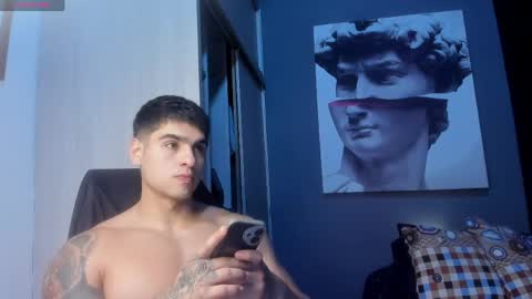 Andres online show from May 10, 8:26 pm