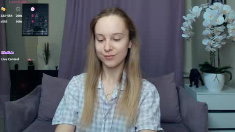 Nicoletta online show from March 30, 7:14 pm