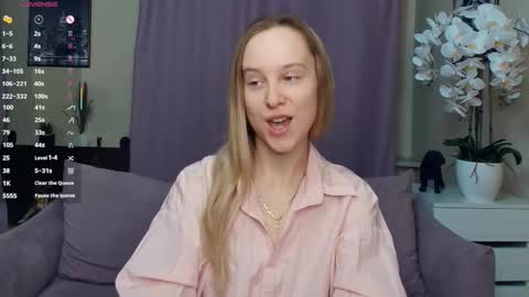 Nicoletta online show from March 11, 7:39 pm