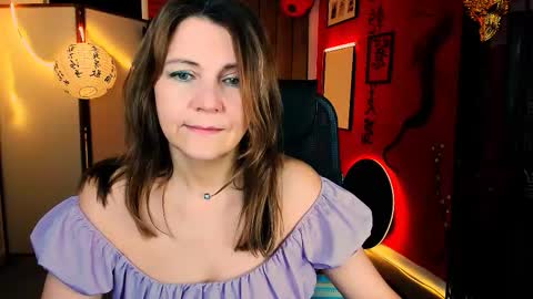 nicolehits online show from March 6, 1:54 pm