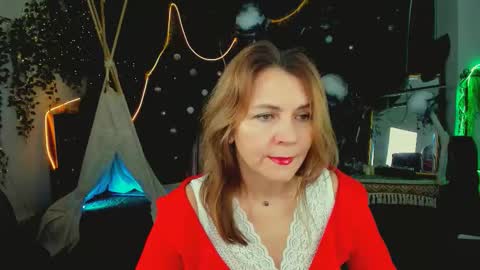 nicolehits online show from March 9, 1:05 pm