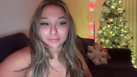nicolelovesyou444 online show from December 3, 12:17 pm