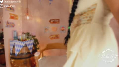 Andrea give it a thumbs up please its important  online show from October 3, 1:08 pm