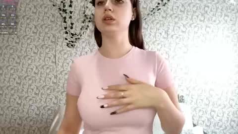 NicoleMoretti online show from May 28, 7:28 am