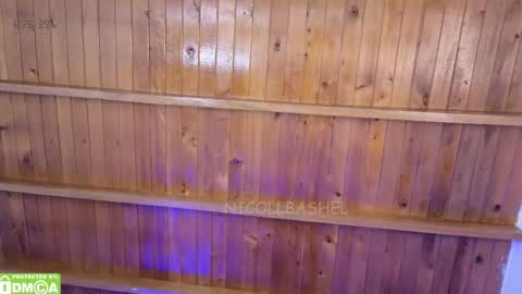 Nicoll  Independent model online show from March 22, 1:26 pm