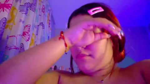 Nicolle Miley online show from May 16, 6:21 am