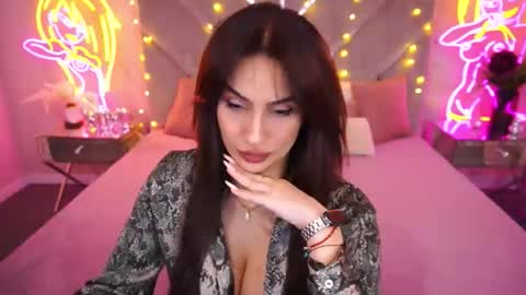 Nicole online show from April 27, 5:49 am