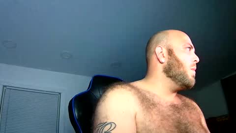 nightlifecouple online show from November 18, 4:48 am