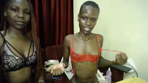 Tina online show from November 10, 3:48 pm