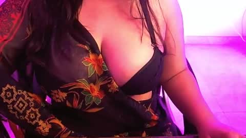 Snapshot of nightqueen107446 chatting on February 19, 9:06 am nightqueen107446 online show from February 19, 9:06 am