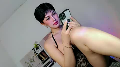 Katie online show from January 10, 12:27 am