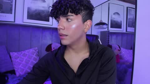 Snapshot of niick_twink chatting on September 25, 8:38 pm niick_twink online show from September 25, 8:38 pm