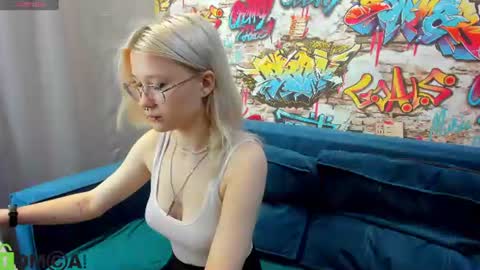 Nika Sm online show from July 18, 9:33 am