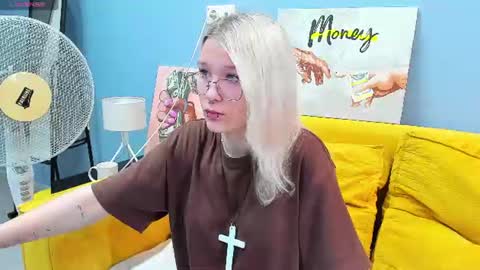 Nika Sm online show from August 5, 9:28 am