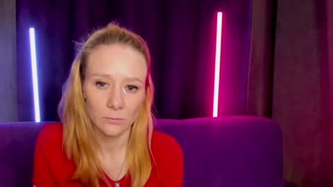 nikablond online show from July 14, 9:14 am