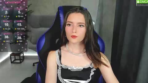 niki_cutes online show from September 12, 8:05 am