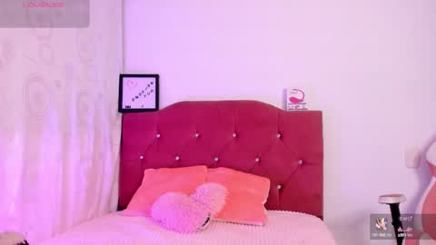 Nikii  online show from September 21, 10:41 am