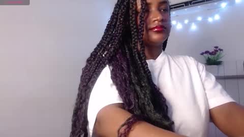 Snapshot of nikitakisskm chatting on January 22, 3:51 pm nikitakisskm online show from January 22, 3:51 pm
