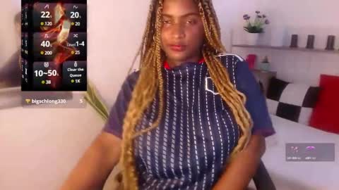 Snapshot of nikitakisskm chatting on February 22, 1:02 pm nikitakisskm online show from February 22, 1:02 pm