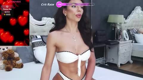 Snapshot of nikkirushxx chatting on October 10, 7:14 am Nikky online show from October 10, 7:14 am