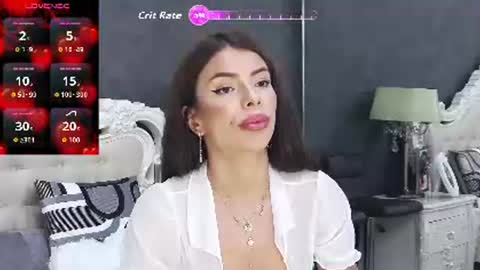 Snapshot of nikkirushxx chatting on October 14, 11:02 am Nikky online show from October 14, 11:02 am