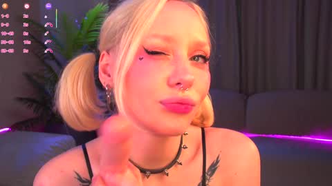 Stassy Krissy Aria Lina online show from December 4, 1:00 pm