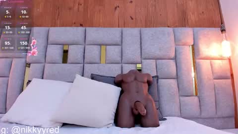 nikky_red__ online show from March 3, 7:26 am