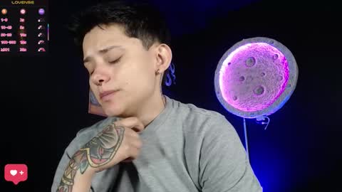 Nikky online show from March 3, 1:07 pm