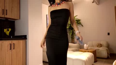 Nicole cam online show from March 3, 10:39 pm