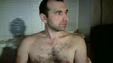 nikolas_vaz online show from December 4, 9:58 pm