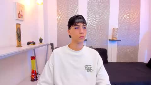    online show from November 5, 4:36 am