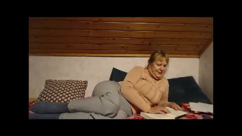 Nikole1 online show from November 7, 4:20 pm