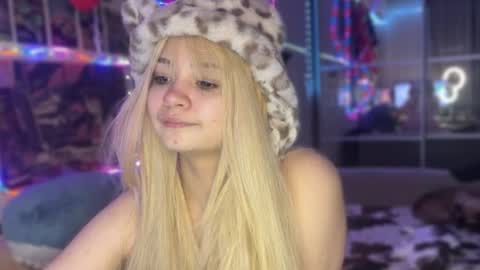 nikoli_naw online show from September 30, 8:52 pm