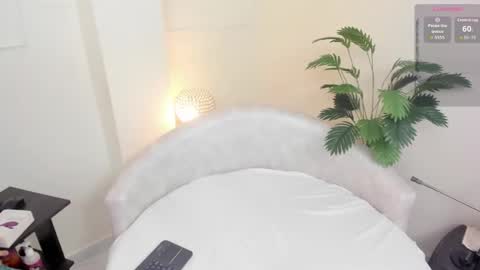   Nikol Karter   online show from March 25, 11:50 am