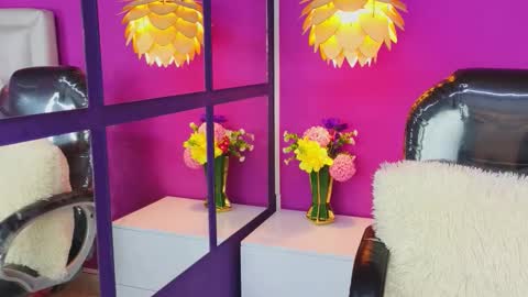 nikolwalter online show from November 7, 4:59 am