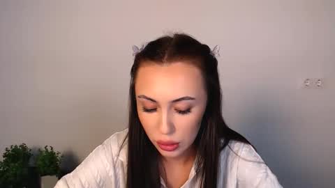 nikonara_ online show from October 19, 1:27 pm