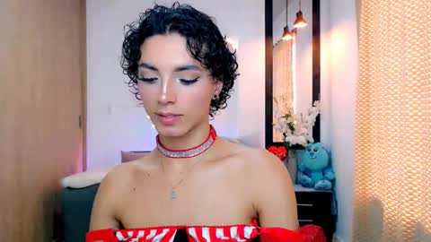 Snapshot of nilam217 chatting on March 11, 4:40 pm Nilam online show from March 11, 4:40 pm