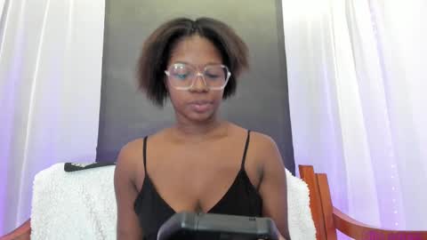 Snapshot of nilosolem12 chatting on March 3, 1:31 am nilo solem online show from March 3, 1:31 am