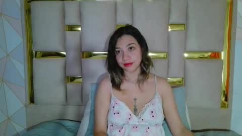 Nina Carther online show from January 8, 9:59 am