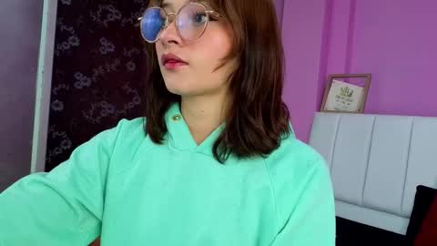 Nina online show from November 10, 7:16 pm