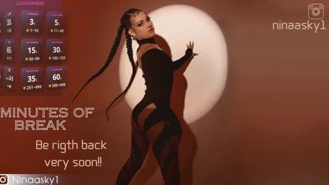 Snapshot of ninaa_sky chatting on January 22, 4:55 pm    online show from January 22, 4:55 pm