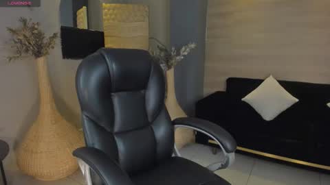 Nina online show from October 9, 3:45 am