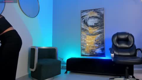 Nina online show from October 26, 3:40 am