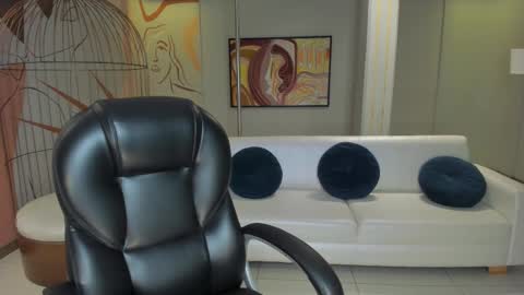 Nina online show from October 24, 3:07 am