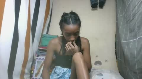 ninaeaa online show from February 14, 7:44 am