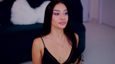 Snapshot of ninasolenne chatting on September 23, 7:42 pm Ninna online show from September 23, 7:42 pm