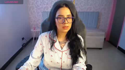 Snapshot of ninfa_ch chatting on January 25, 11:13 am Ninfa  online show from January 25, 11:13 am